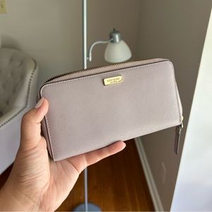 Kate Spade wrap around wallet